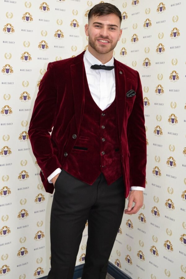 'I'm A Celebrity Get Me Out Of Here' 2022 Runner Up Owen Warner in HUDSON Wine Velvet Blazer & Waistcoat - Image 2